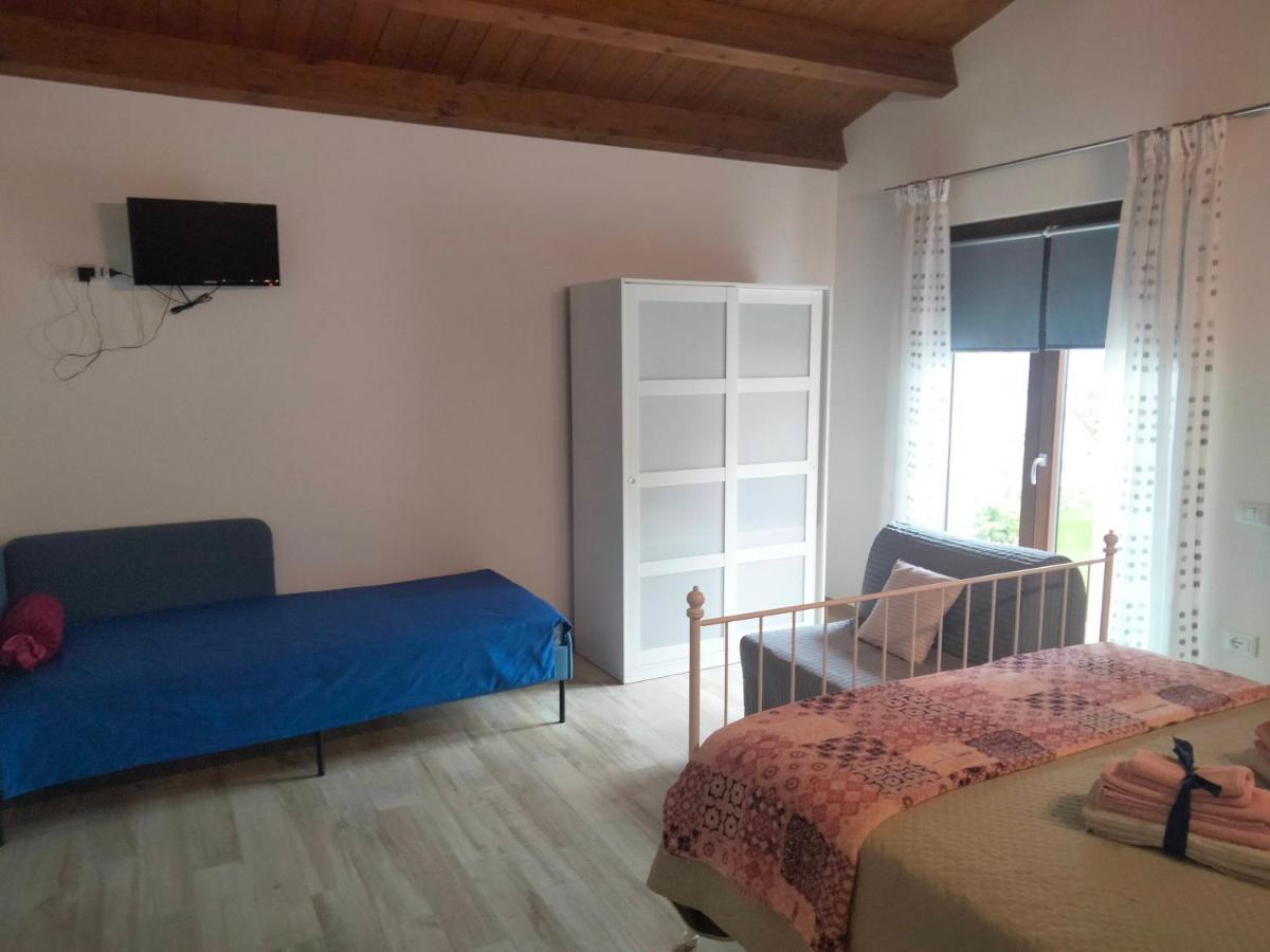 B&B La Casa Di Giuliana Cermignano Ngoại thất bức ảnh
